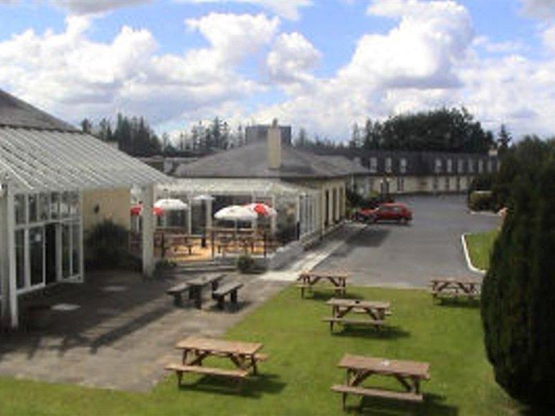 Connemara Gateway Hotel Oughterard Exteriér fotografie
